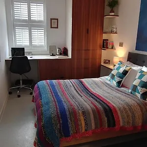 Comfortable With Ensuite , London United Kingdom